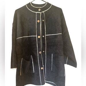 Cyrus Button Snap Front Lightweight jacket in size medium new with tags